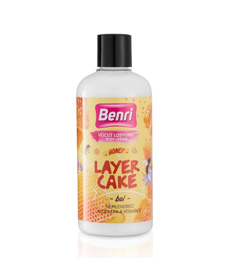 لوسیون بدن Benri مدل Layer Cake با عصاره عسل حجم ۳۰۰ میلی‌لیتر